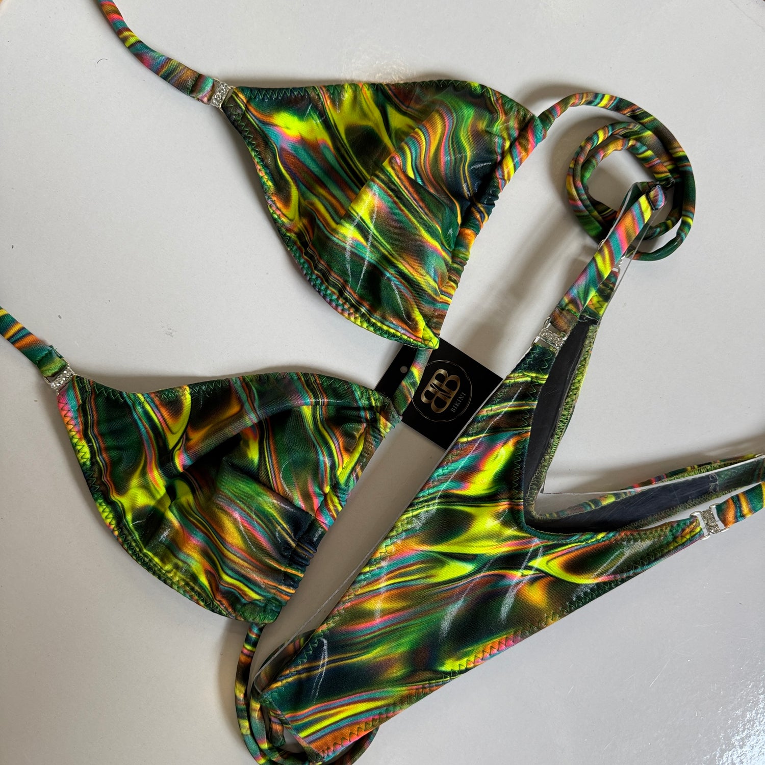Slider Green AbstractPosing Bikini - C cup
