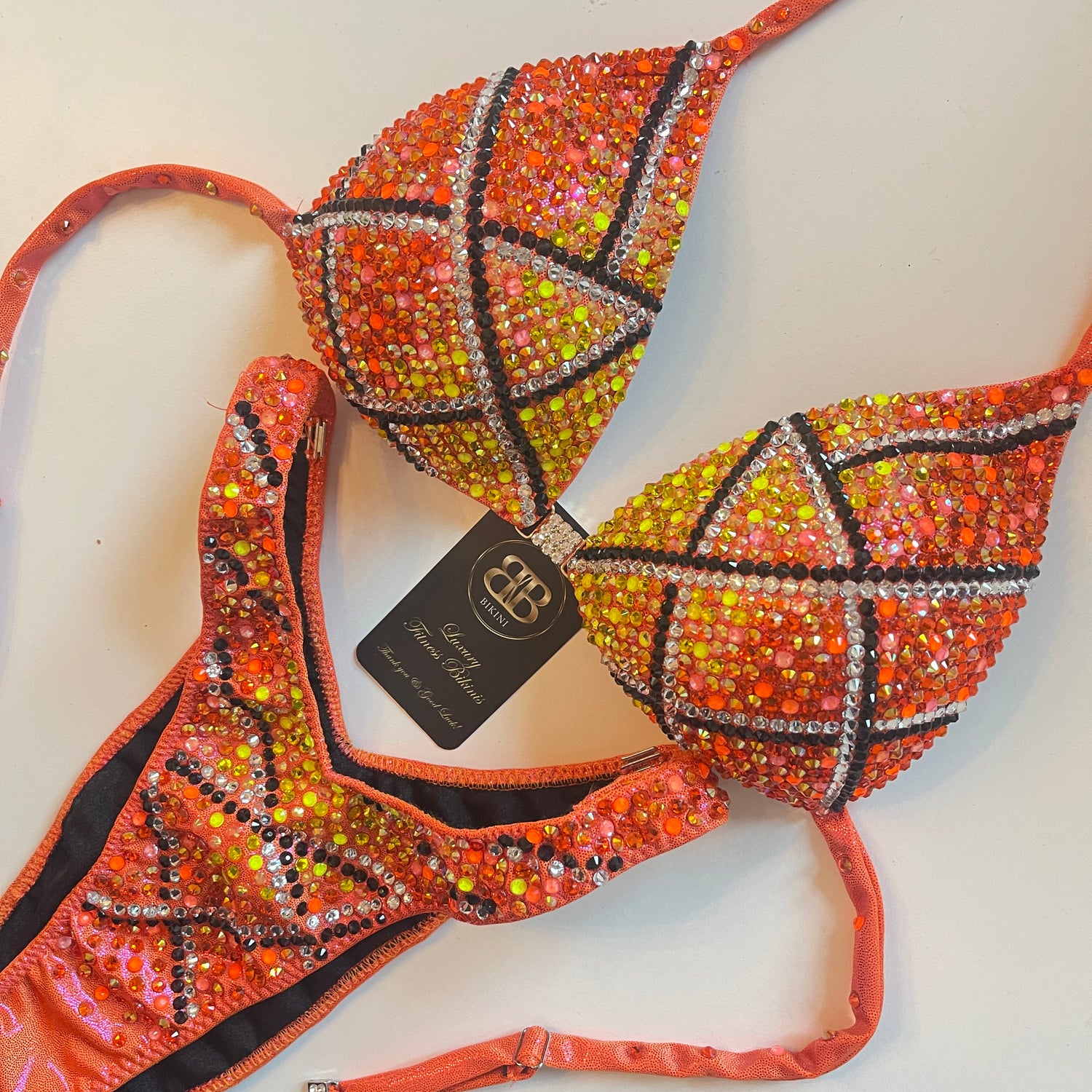 Figure , bodyfitness, crossed back competition suit