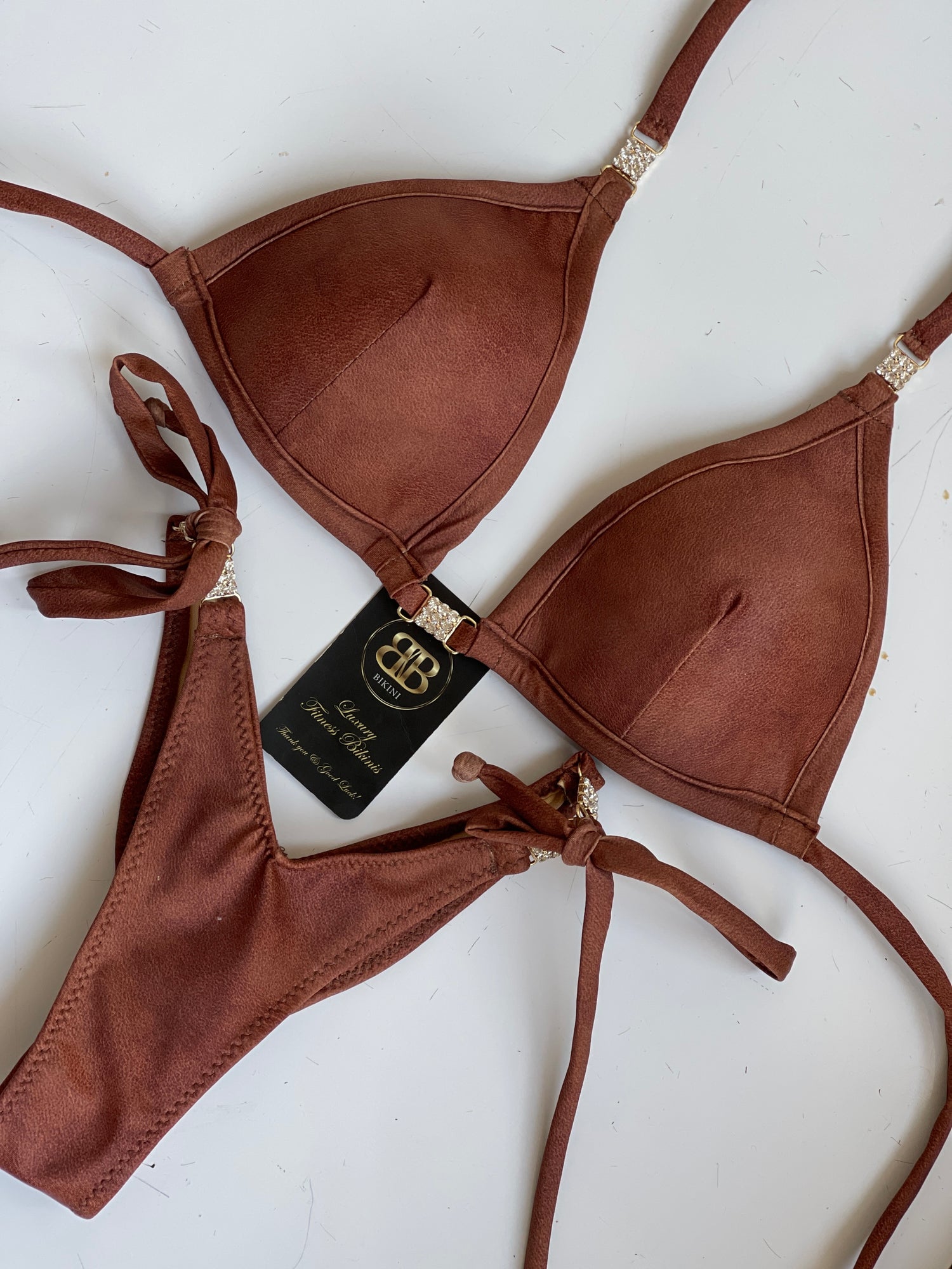 V Scoop Competition Posing Bikini With Gold / Silver Mini Connectors and tie side bottoms and back