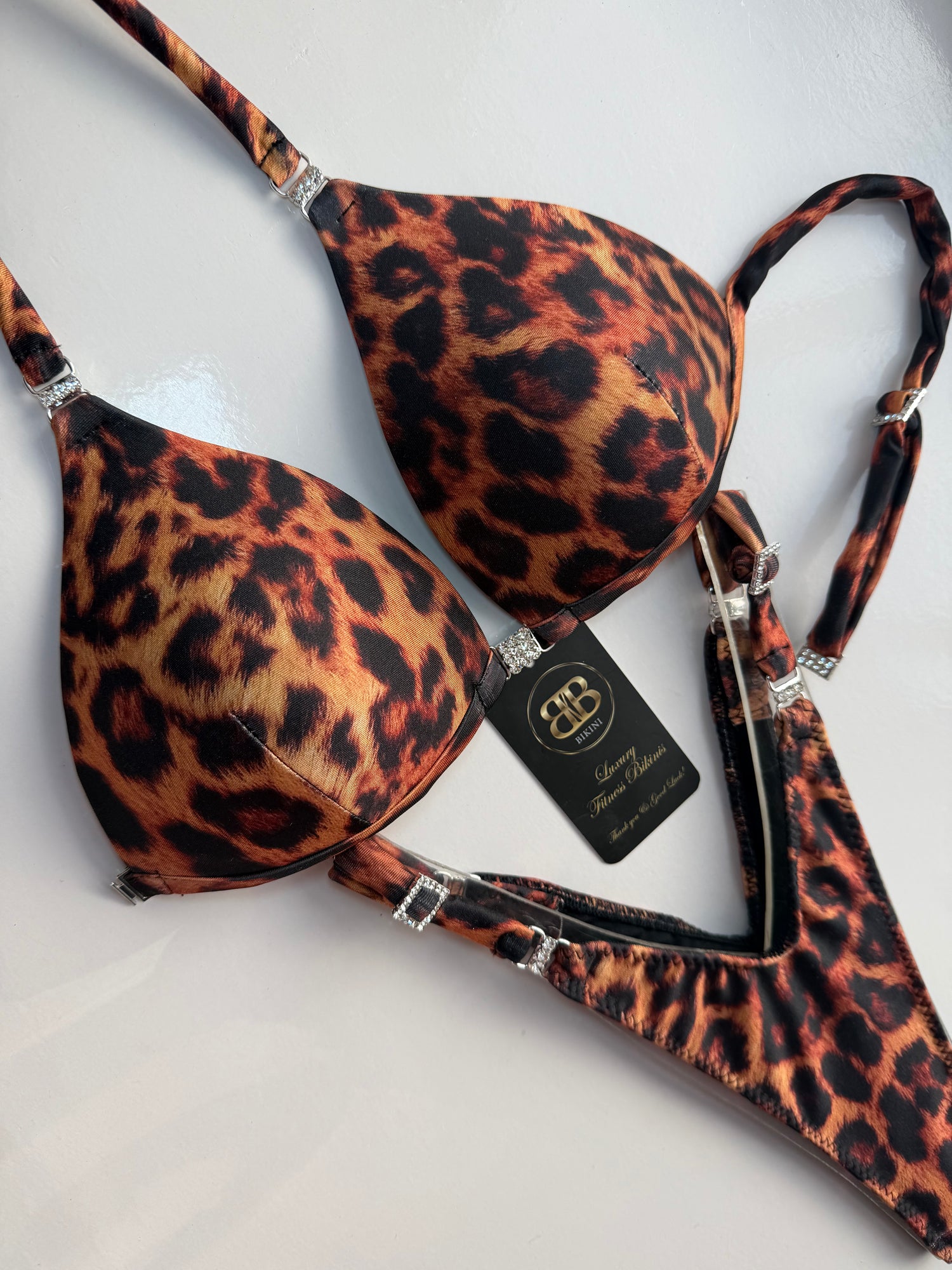 Leopard Posing Bikini - C cup