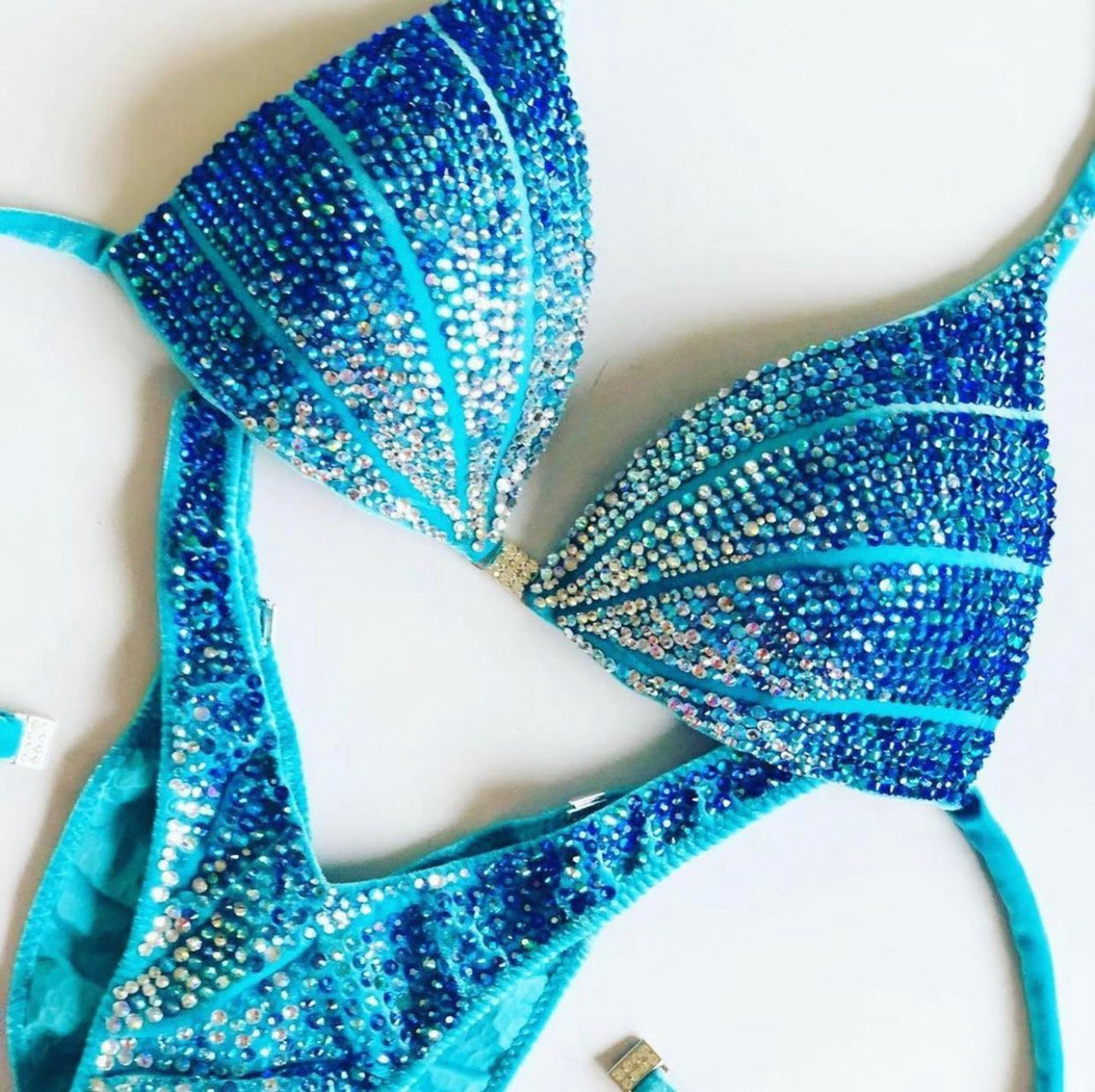 Turquoise Ombre Bodyfitness Competition Suit (501)