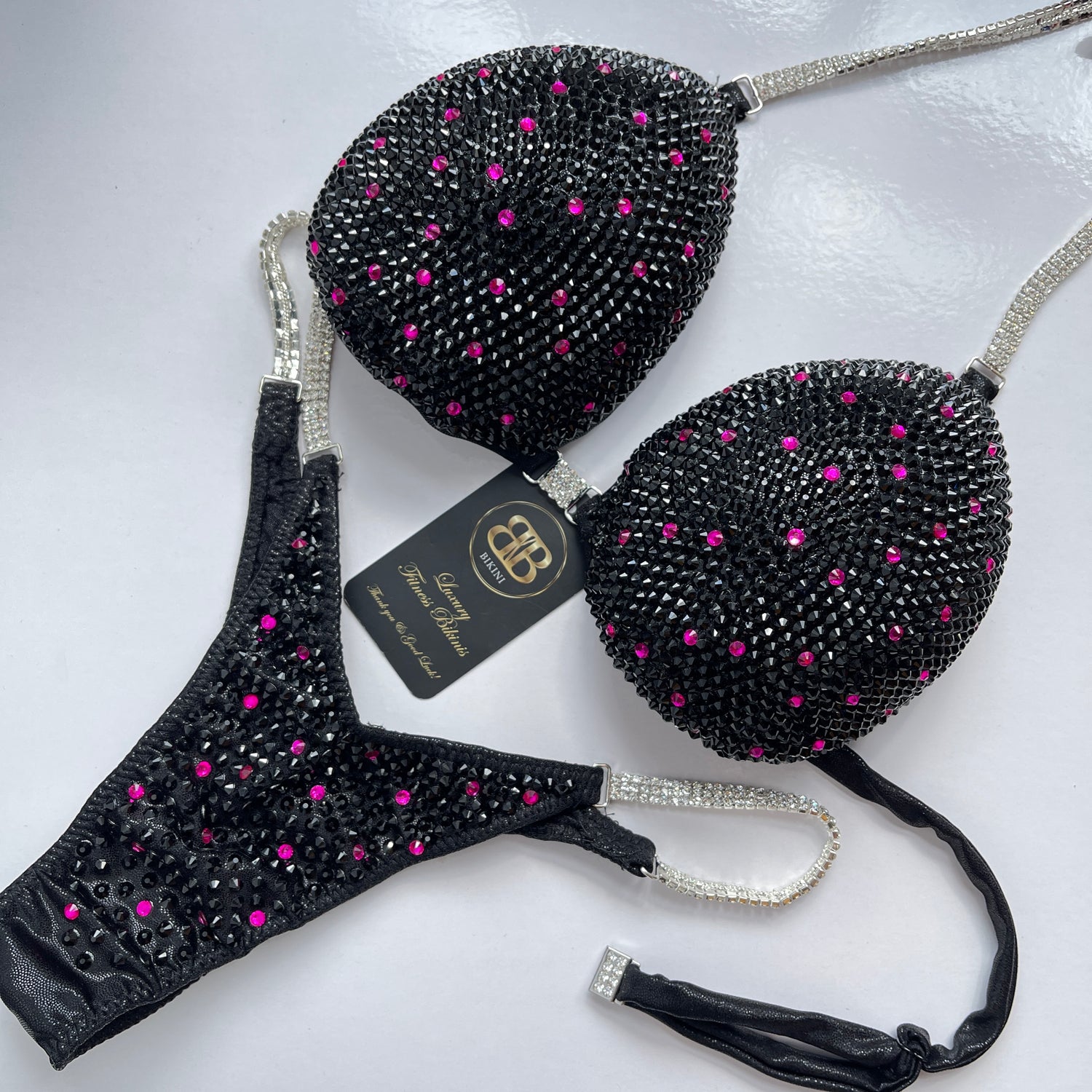 Triangle ( NPC) competition bikini