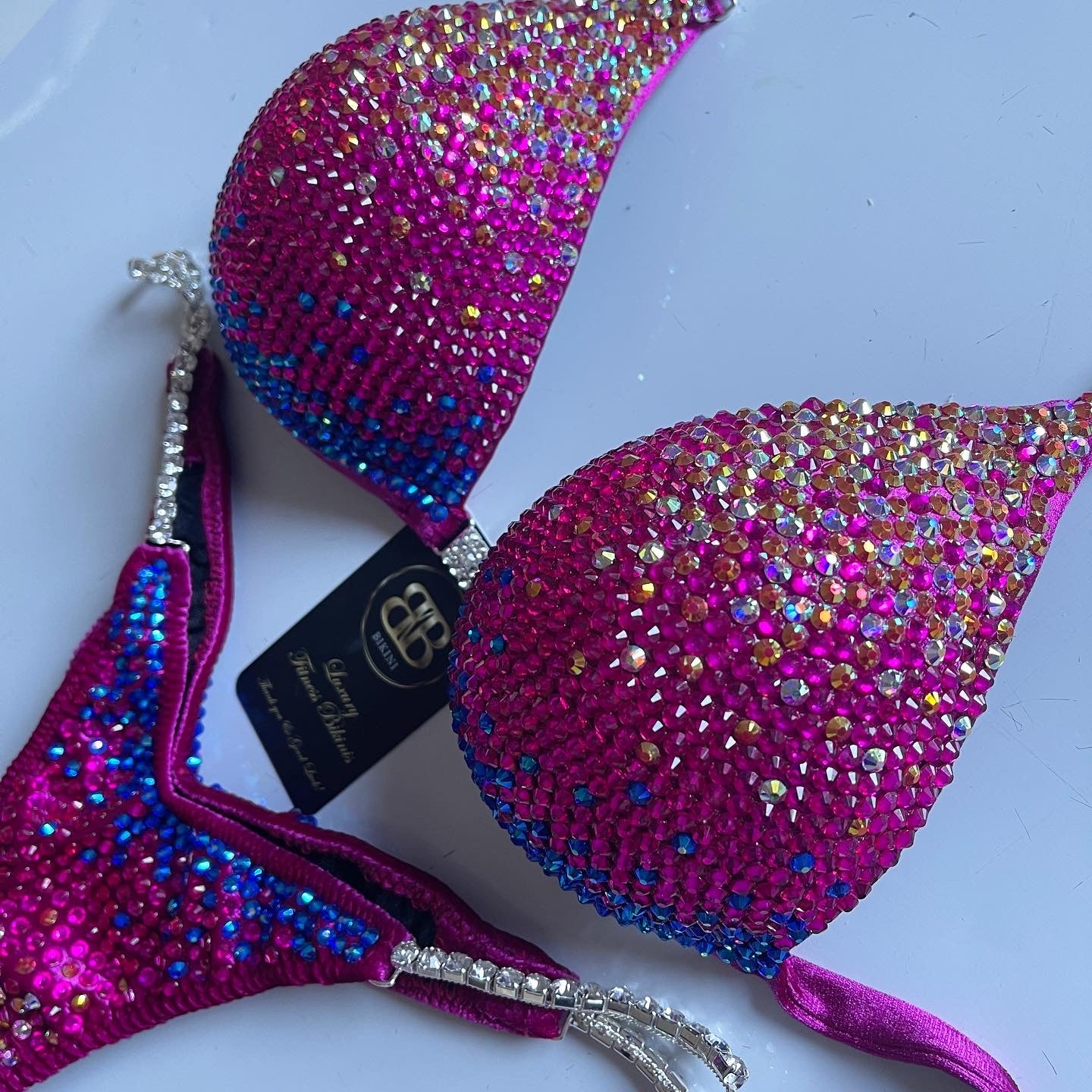 Triangle ( NPC) competition bikini